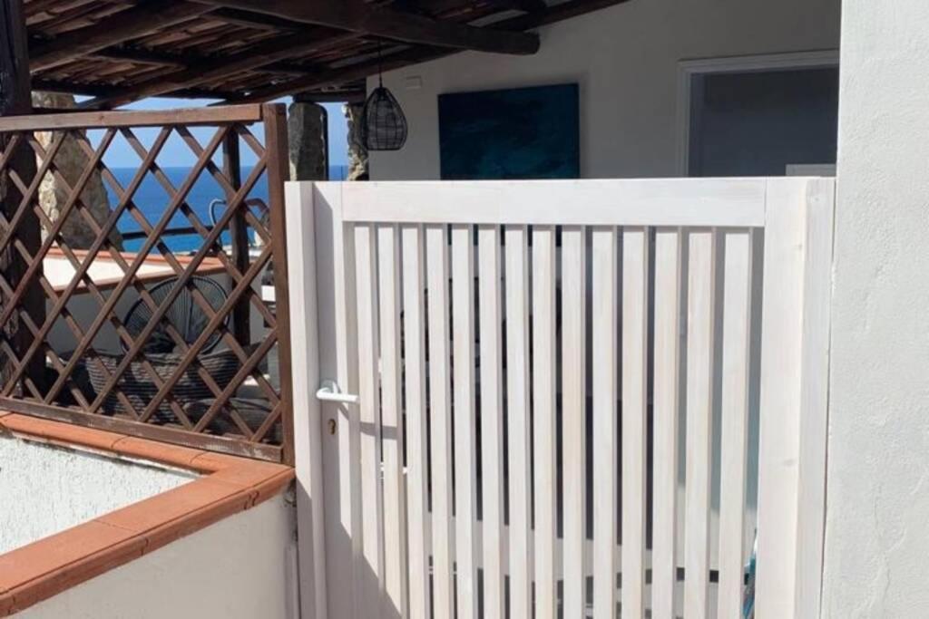 Boutique Apartment With Beach Within Walking Distance, Near Tropea Parghelia Exterior foto